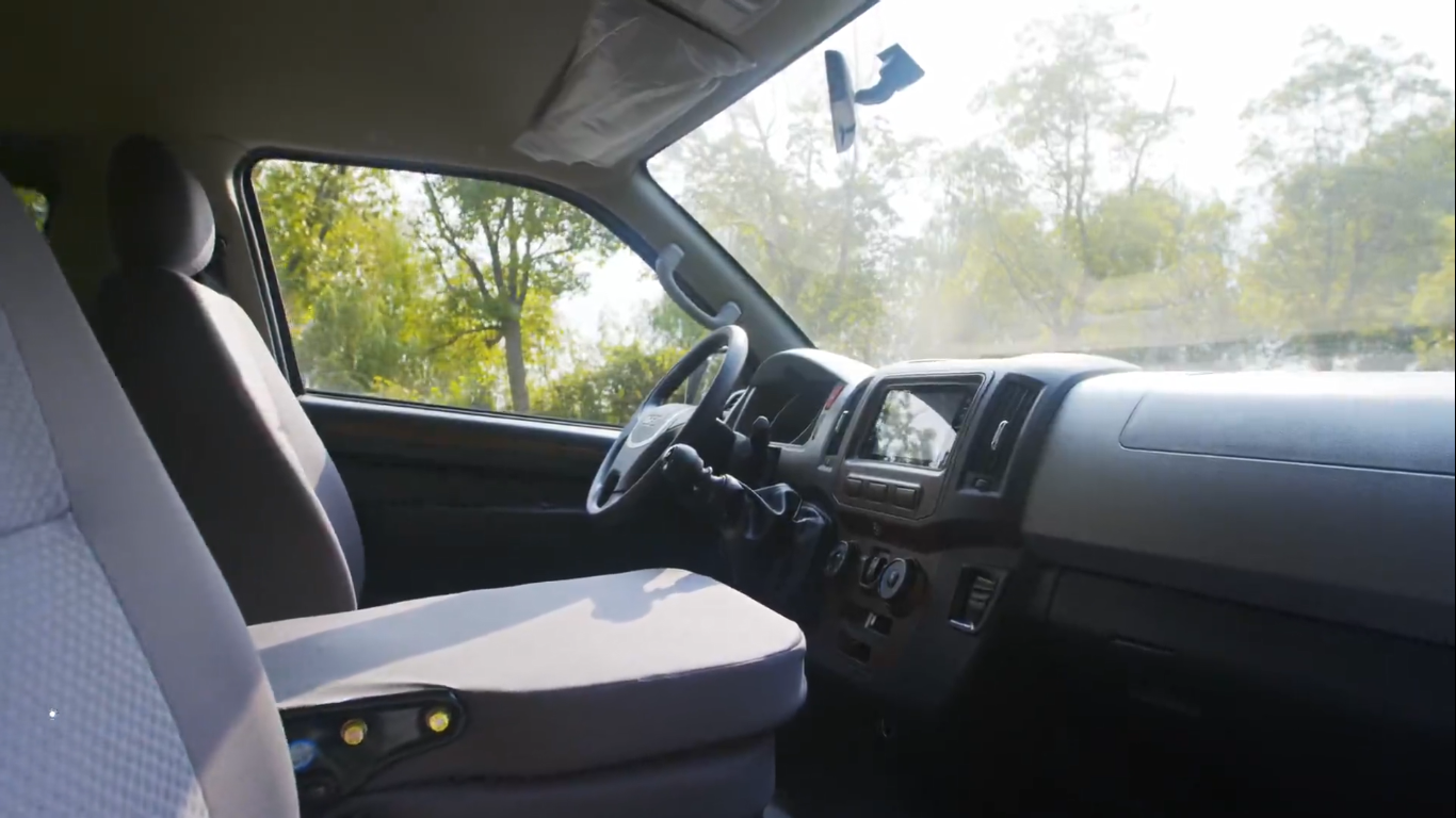 Higer EV H5C Mini Bus view 2